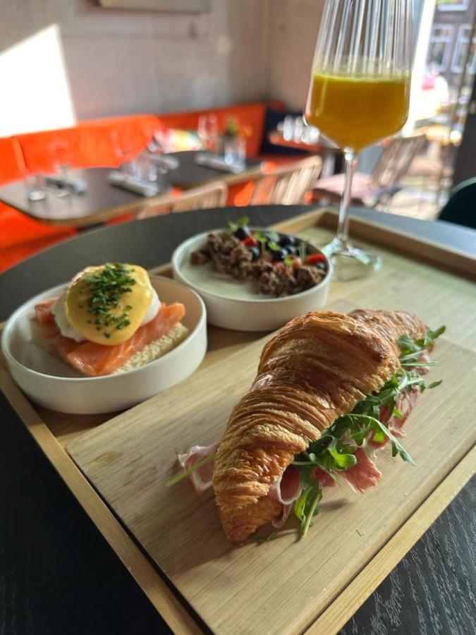 Bed Bij Bistro Leilighet Medemblik Eksteriør bilde
